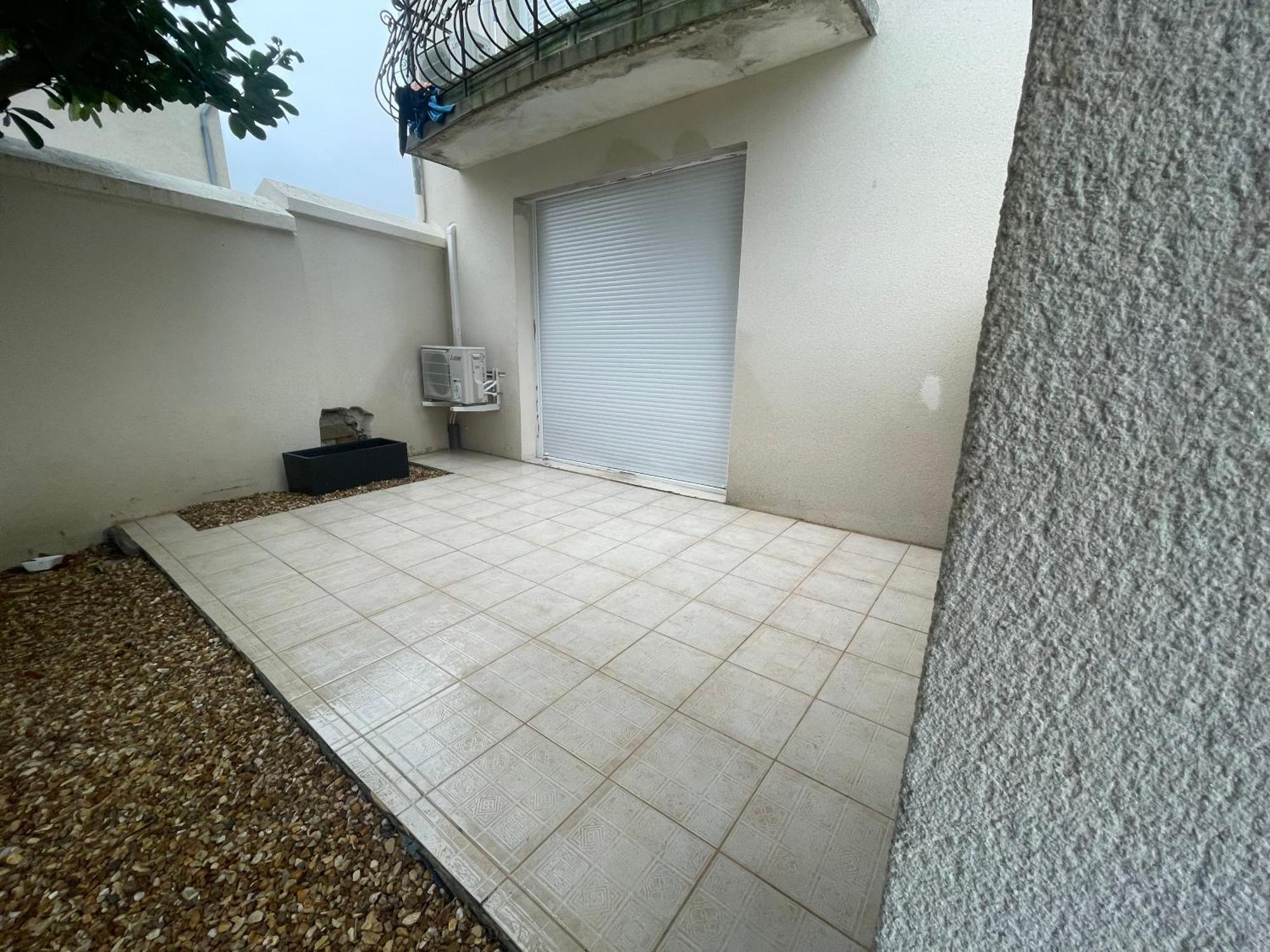 Loge Zen Apartamento Châteauroux Exterior foto